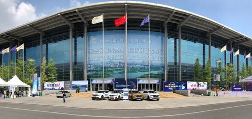 神龙汽车首次对外展示车联网LTE-V2X技术，2020年或将开启商业化新篇章